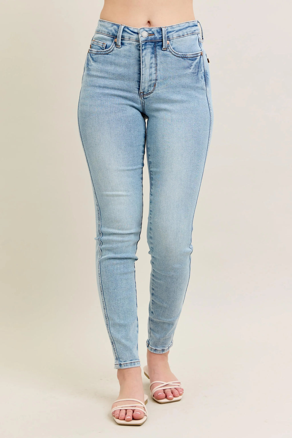 Judy Blue Full Size Mr Tummy Control Vintage Wash Skinny Jeans Plus Size
